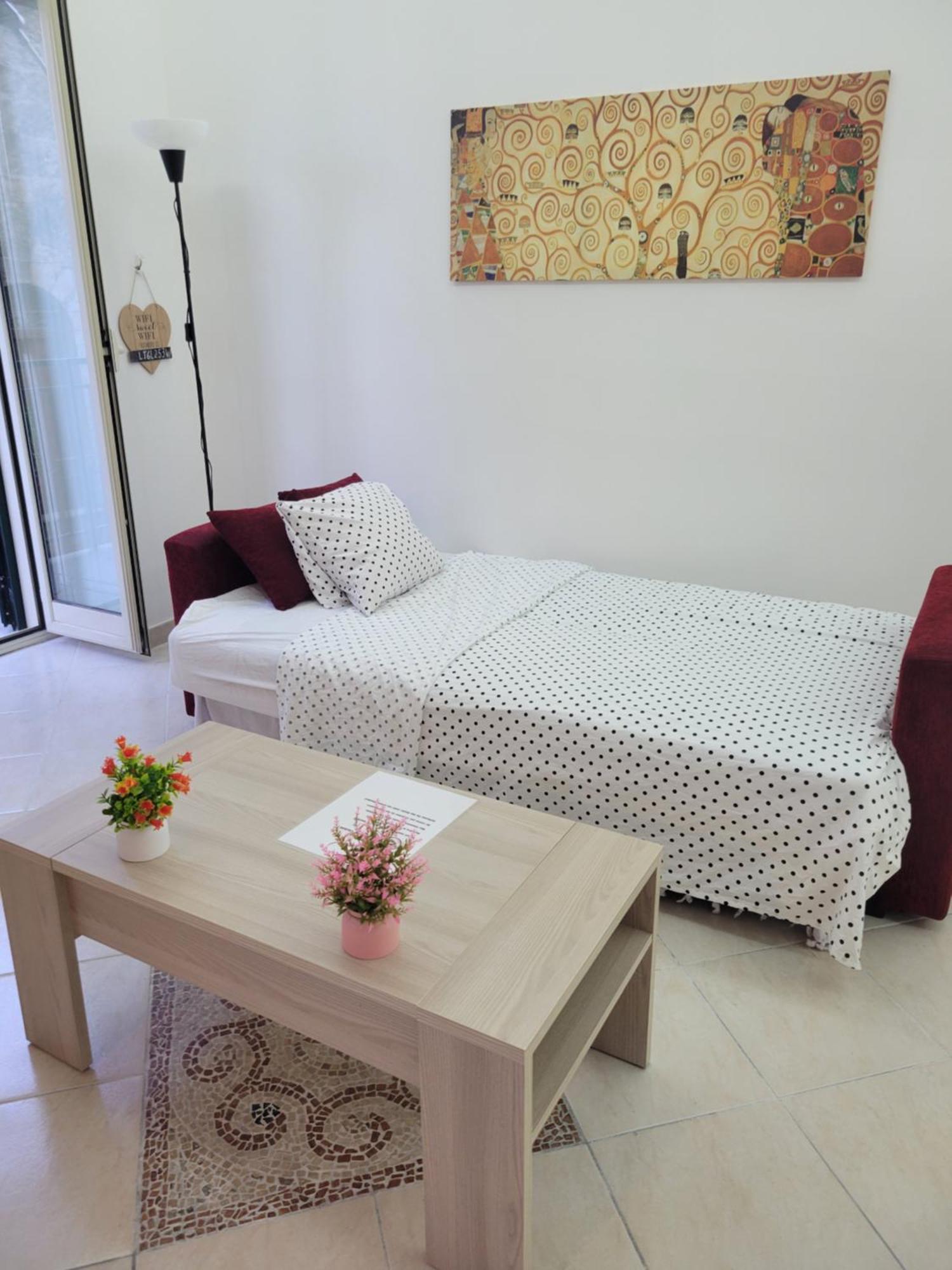 Mussomeli'S Beautiful House Apartamento Exterior foto